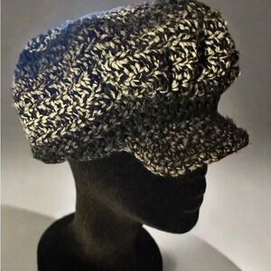 New Women’s Crochet Golfer Cap With Brim Handmade